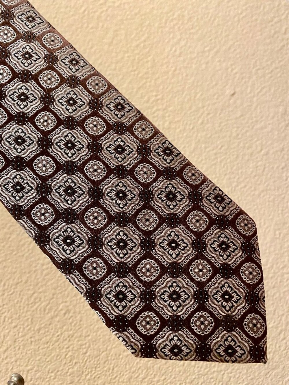 COURAGE Necktie 57"